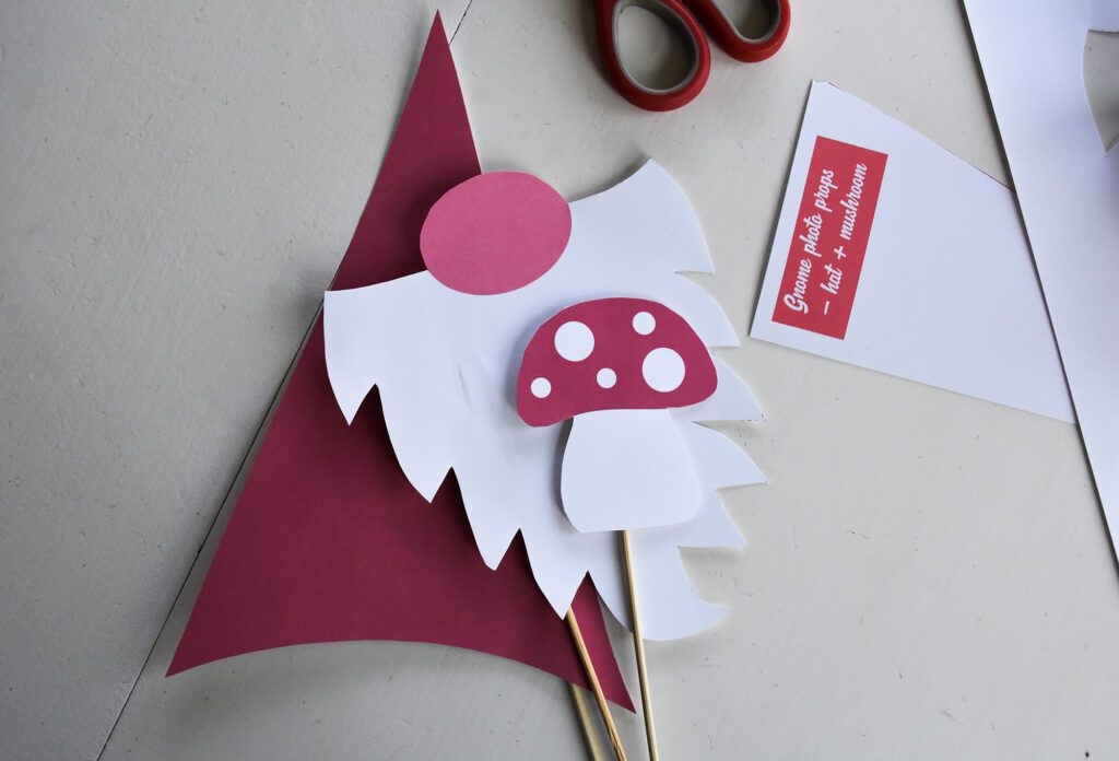 Make your own DIY Gnome Photo Props!